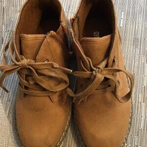 New Gymboree Boy's Light Brown Dress Boots, Size 1